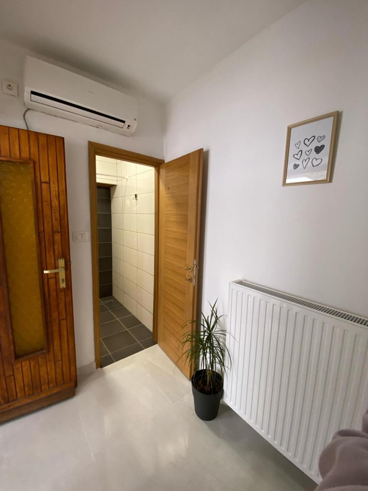 Apartmani Radosav Šilo Exterior foto